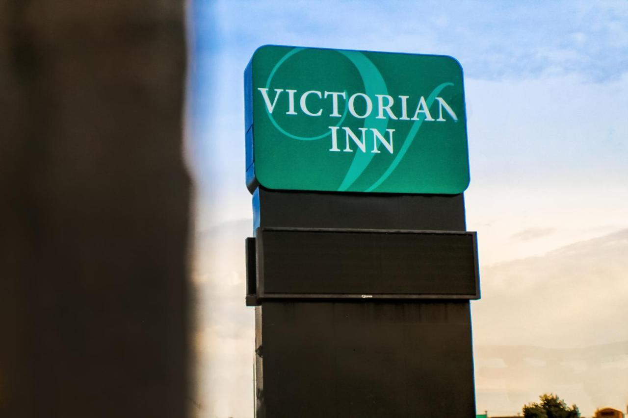 Victorian Inn & Suites-Йорк Екстериор снимка